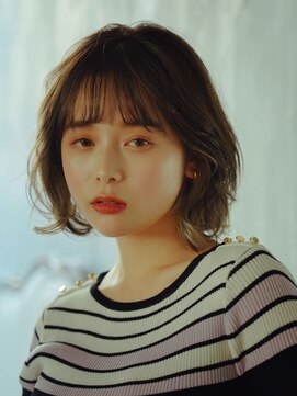 アデリタ(Adelita) ラフウェーブボブ