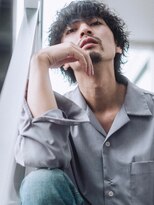 ツイストスパイラルパーマツーブロックメンズマッシュパーマ