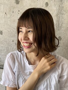 エミュ 天文館店(eMu) アッシュベージュ♪