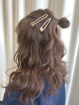 カルフール オハナ せんげん台西口店(Carrefour OHANA) ヘアカット/ヘアカラー/ナチュラルベージュ/トリートメント