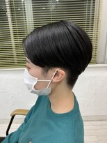 プライズ 表参道原宿店(prize)&nbsp;刈り上げ女子、センターパート、ツーブロック【原宿、表参道】