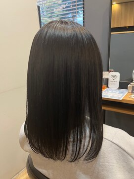 アルター(aL ter) 暗髪カラー×アッシュグレー