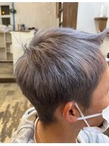 リッカヘアー(Ricca hair)&nbsp;ナチュラルショート爽やかツーブロックマッシュアッシュベージュ