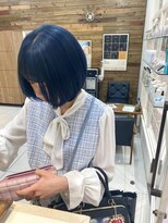 ラック 辻堂(LUCK) ブルーカラー