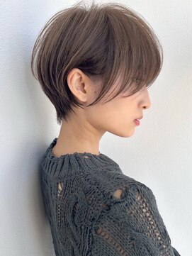 ライムヘアービューティフィー(Lime hair beautify) 前髪あり耳掛け丸みくびれショートボブ【30代40代50花園、円町】