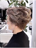ボリュームアップパーマミセスヘア骨格矯正カット