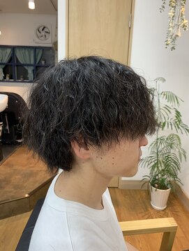 プラヤ(PLAYA) 【20代30代】トレンドを取り入れた男前カット&パーマ