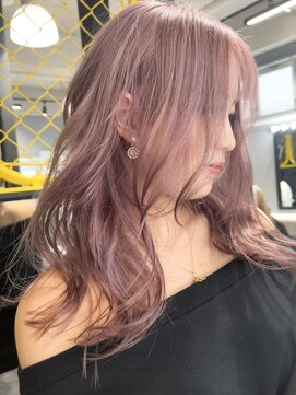 ジゼル(GiseL) ピンクカラー 春カラー ダブルカラー