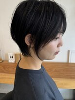 ビューエヒメ(VIEW EHIME)&nbsp;小顔カットショートボブ大人可愛いアッシュオリーブ