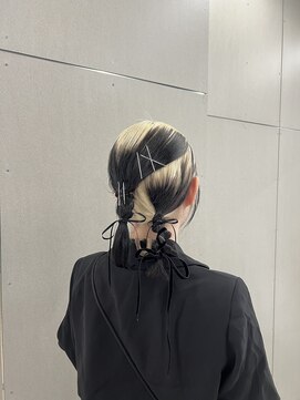 ジェム(GEM) 【hinana】ルーツカラー×お呼ばれアレンジ