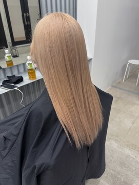 キオクエコ(KIOX eko) ケアブリーチ/デザインカラー/レイヤーカット/髪質改善