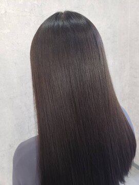 アクタノイドエット(acta noid etto) ミディアムヘア/暗めカラー/グランマッシュ/姫路駅