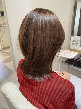 エミィ(emii.) ナチュラルブラウンベージュ/くびれボブ