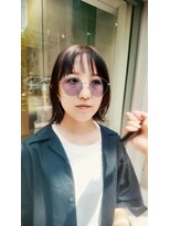 チカシツ(Chikashitsu) ブラウンヘア/外ハネ/顔回りレイヤー/ウルフボブ