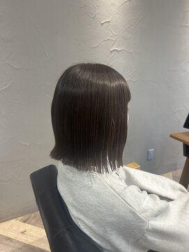 マーレ(MARLE./) ボブの襟足が収まらない方へ