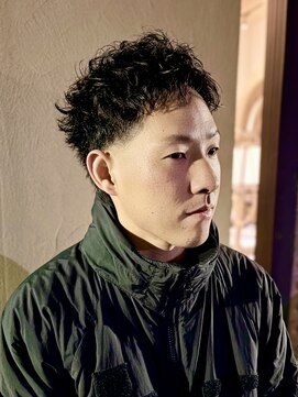 シェル(SHEL) 【SHIN★】フェード×ハネ感ショート