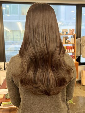 ポール(pole) 艶カラー＆カット