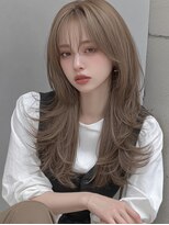 レア 新越谷(LEA) 上品ロングレイヤー × グレージュ