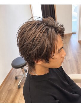 オールブルー(ALL BLue) センターパートウルフ×ミルクティーグレージュ
