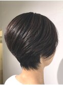 えりあしすっきりショートスタイル
