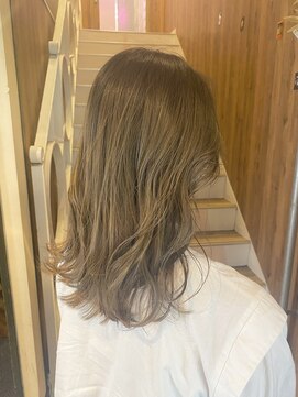 アヴァンス 天王寺店(AVANCE.) ミルクティーベージュ×透明感