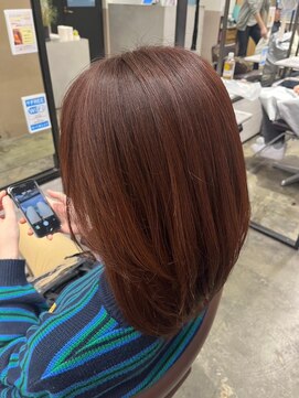 アーツリタ 町田(arts lita) 【artslita町田】ミディアムレイヤー/レッドカラー/白髪も染まる