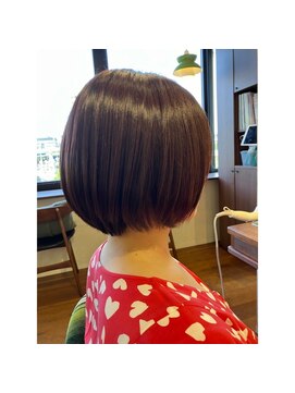 エルサフィロ キタハマ(el zafiro kitahama) 20×30×40代×似合わせカット×ピンクブラウン×ショートボブ