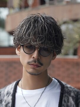 フィフス トウキョウ (fifth TOKYO) ブリーチパーマツイストスパイラルパーマメンズハイライトカラー