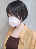 大人ショートボブ/ショートヘア/イルミナ/黒髪/前髪あり/調布