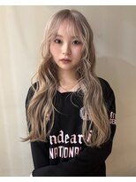 シキ(SIKI)&nbsp;【川端 桃花】white beige