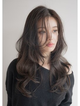 イロウ 山口どうもん店(IROW) 韓国ヘア　モカムース　レイヤーカット　ロングヘア【山口】