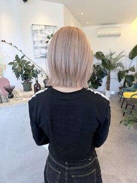 フェーディン(fa/din) ホワイトベージュボブ