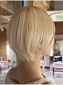 金髪ショート/派手髪ショート/ぱっつん前髪/ブリーチ