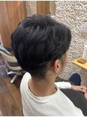 サイドパート×無造作ショート