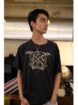 ランプ 代官山(the lamp)&nbsp;大人ストリートスタイルメンズパーマセンターパートスタイル