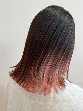 イーストハムヘッドショップ(EAST HAM head shop) インナーカラーピンク/ミディアム/艶髪/レイヤーカット