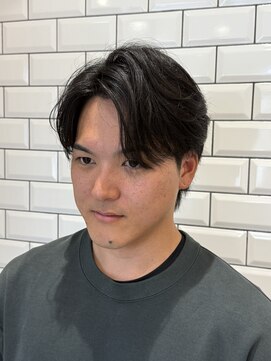 アラカワオム(homme) センターパートスタイル/フェザースタイル/20代/30代/40代