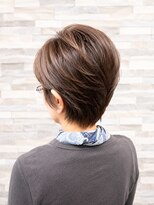 ヴィソップ(V.S.O.P)&nbsp;大人女性のふんわり艶ショートレイヤー