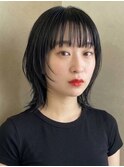 大人可愛いレイヤーミディアムショート×ブリーチなし艶カラー