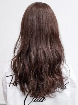 ミーティア バイ クアトロ(Meteor By QUATRO) 赤みブラウン×ナチュラルウェーブロング