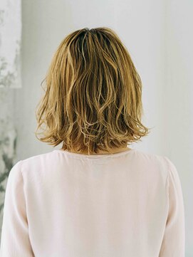 アラワラブルー(arrawarra blue) ナチュラルレイヤーボブ/20代/30代/40代/50代/倉敷/白楽町