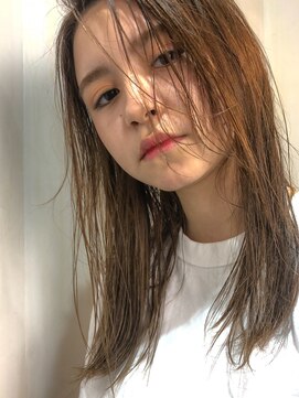 ヘアサロンエム 渋谷店(HAIR SALON M) レイヤー☆耳かけ毛先パーマ☆フォギーベージュ