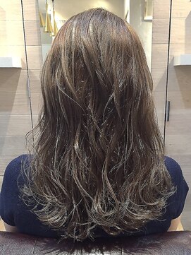 オーブ ヘアー ライブス 仙川店(AUBE HAIR RIVES) 【外国人風】ウェットな質感×グレージュ