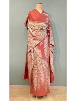 ルミエール 赤坂(Lumiere)&nbsp;振袖02華やかな桜模様のコーラルピンク