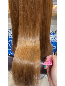 ネオリーブ チッタ 阿佐ヶ谷店(Neolive citta) 広がりを抑えた髪質改善