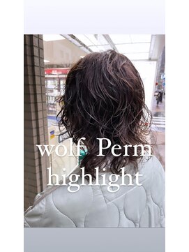 マージュ ギンザ(marju GINZA) ボリュームを抑えたウルフボディパーマ