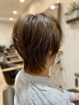 ヴィサージュディオ(VISAGE dio) ショート　白髪ぼかしハイライト