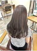 ロングレイヤー×アッシュグレージュ