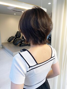 ジジ(jiji) イメチェン/ショート外ハネ/外ハネボブ/美髪/勾当台/二日町