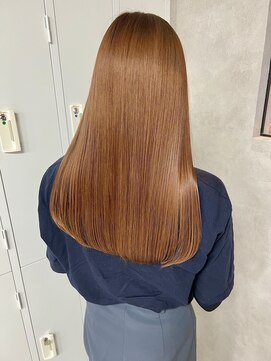 ルノン(LUNON) イメチェンヘアスタイルホワイトブロンド外ハネボブ美髪のススメ